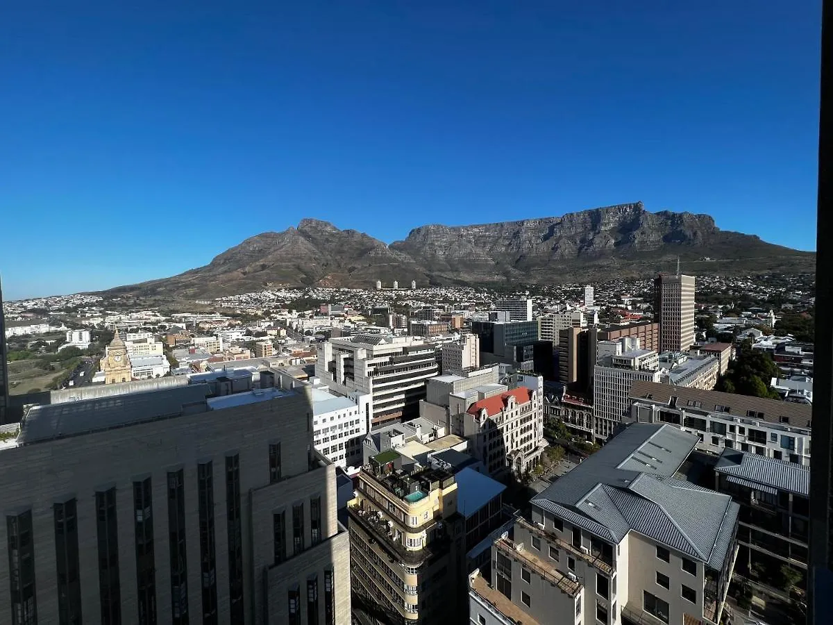 Iconic Cartwright - Luxury And Amazing Views - No Loadshedding Apartment Cape Town